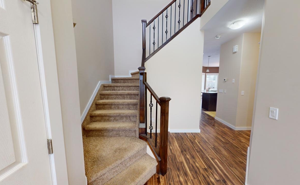 4133 42 St