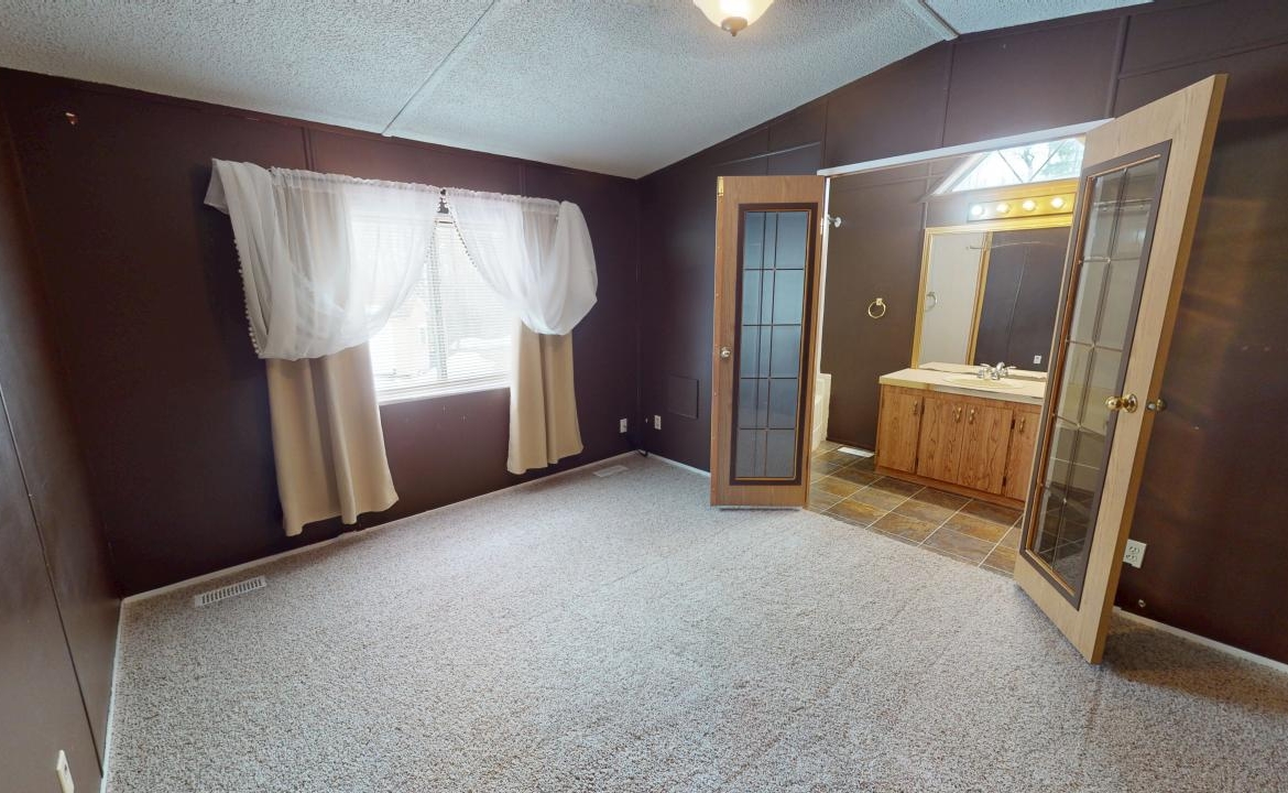 8321A TWP RD 492