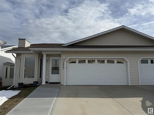 3907 46 St