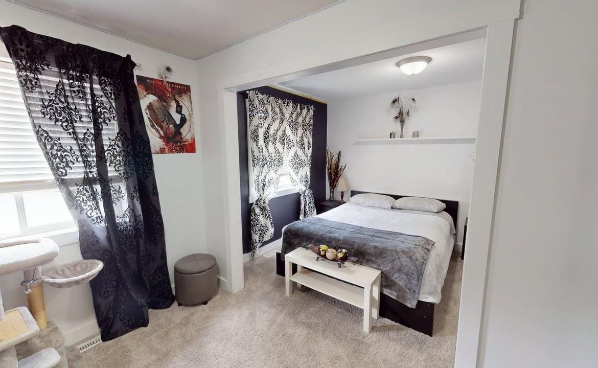 5016 43 ST