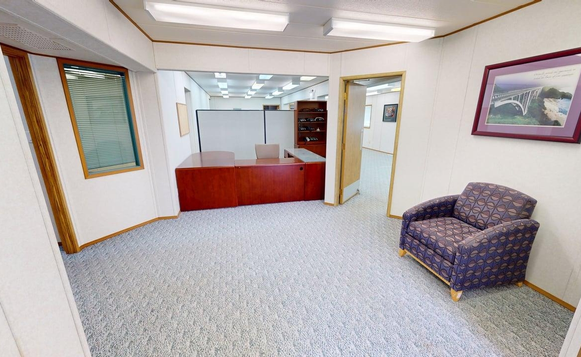 6614 50 Ave