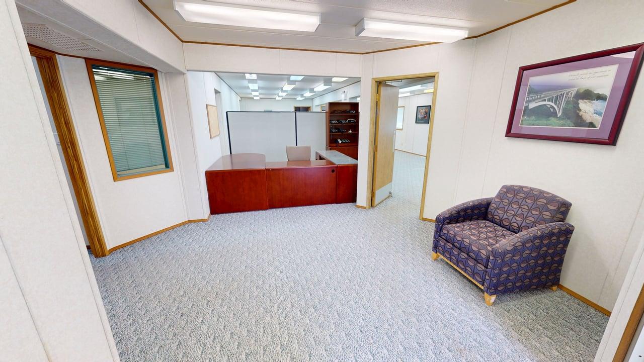 6614 50 Ave