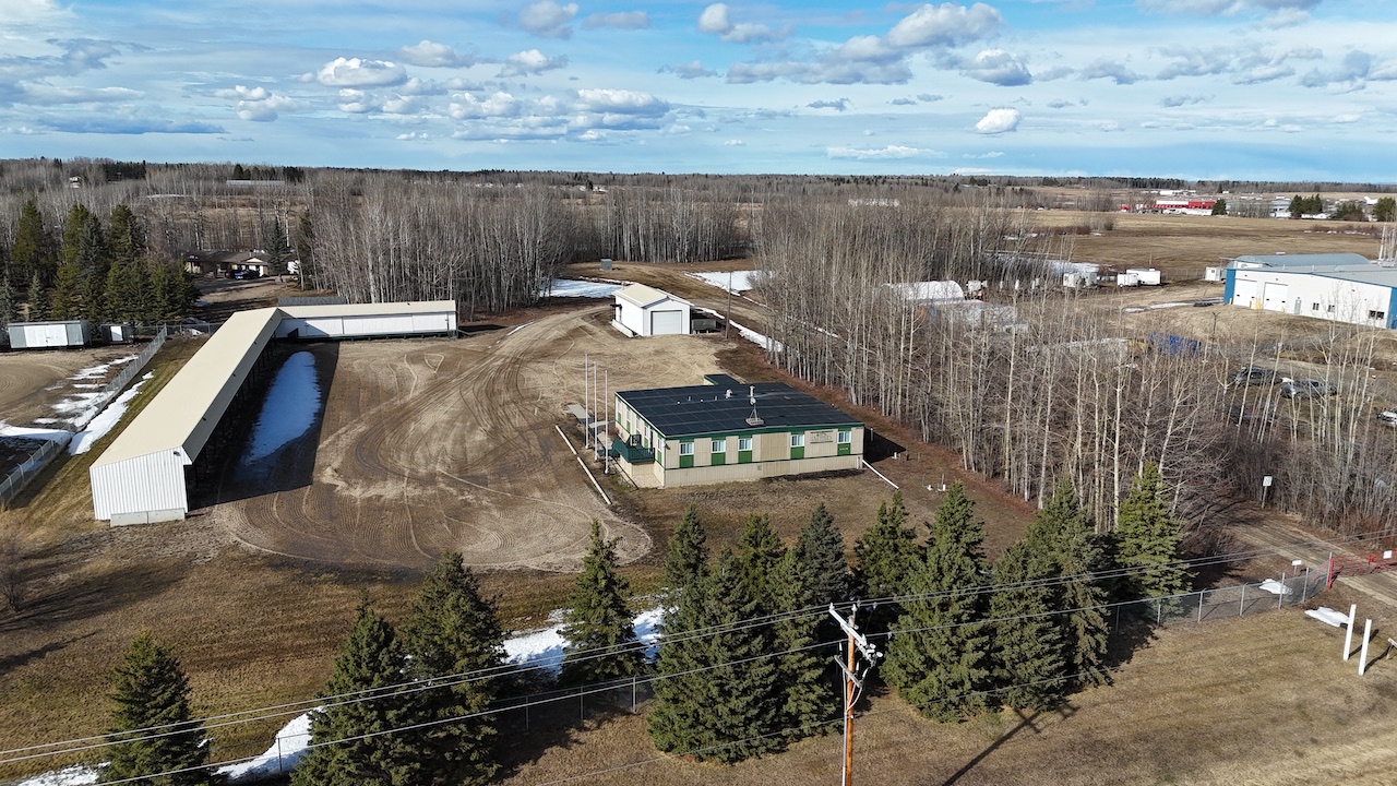 6614 50 Ave