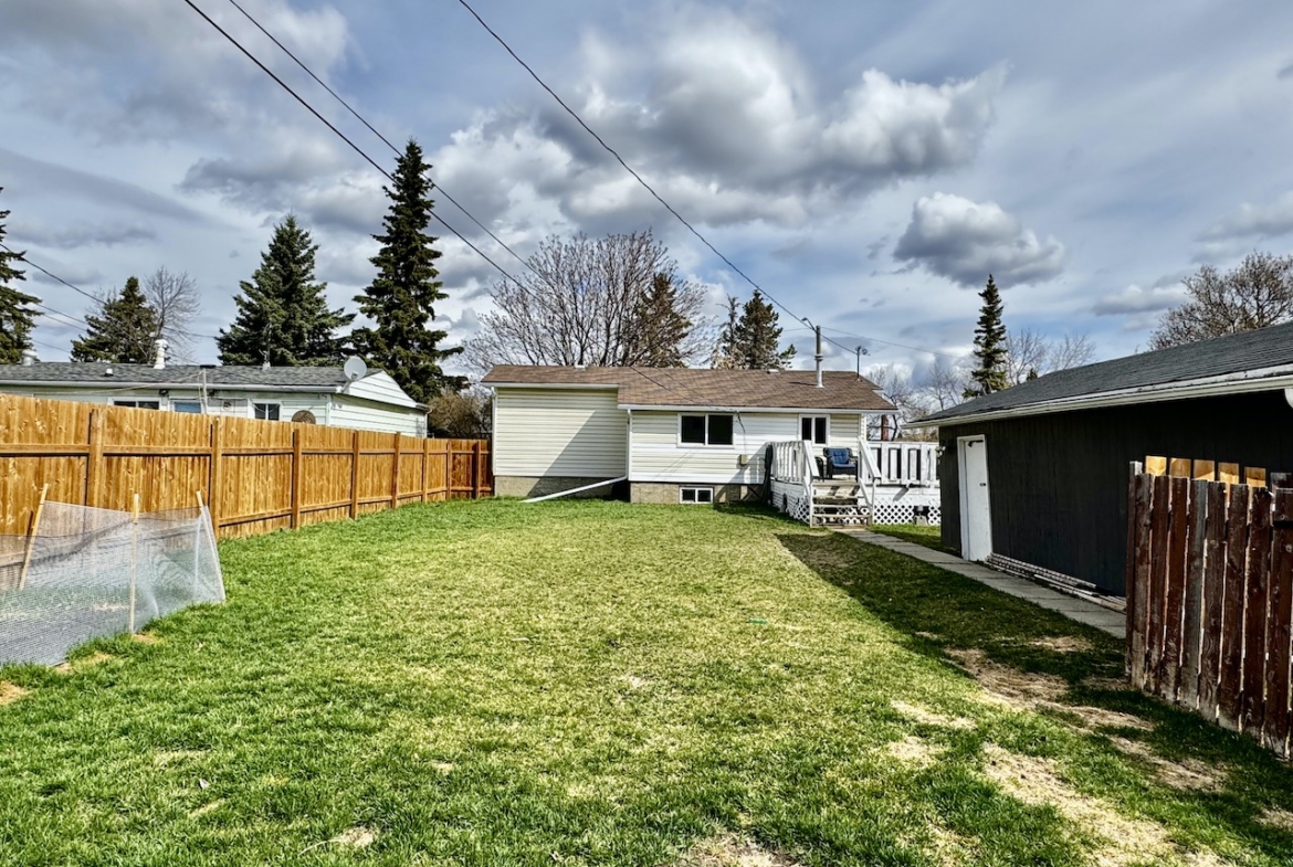 4721 49 AV