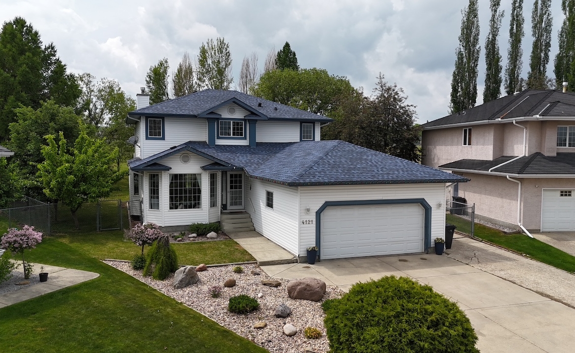 4121 46 Ave
