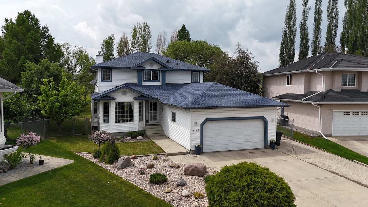 4121 46 Ave