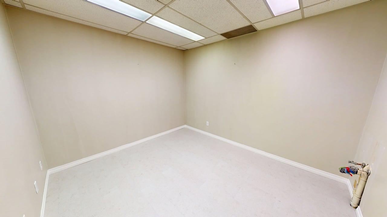 #2 5211 50 St