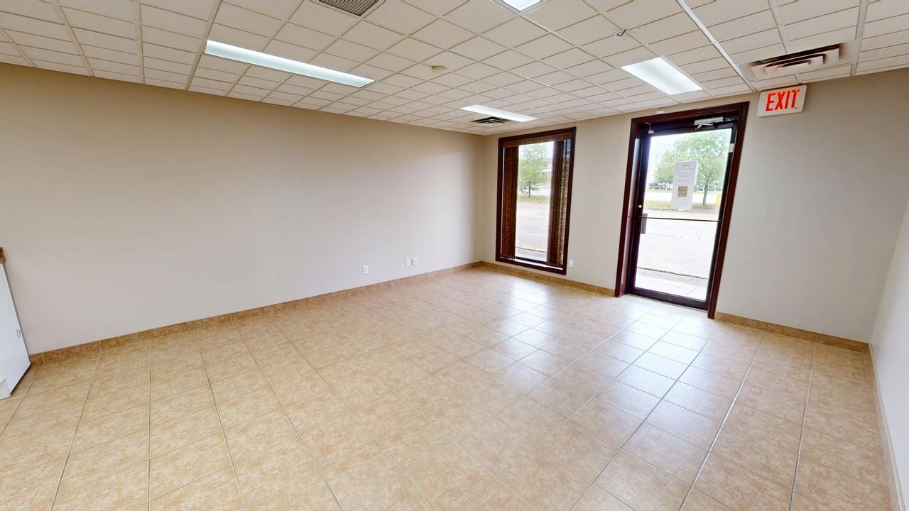 #3 5211 50 St