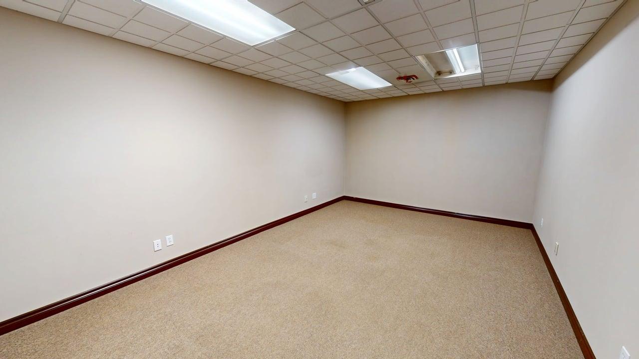 #3 5211 50 St