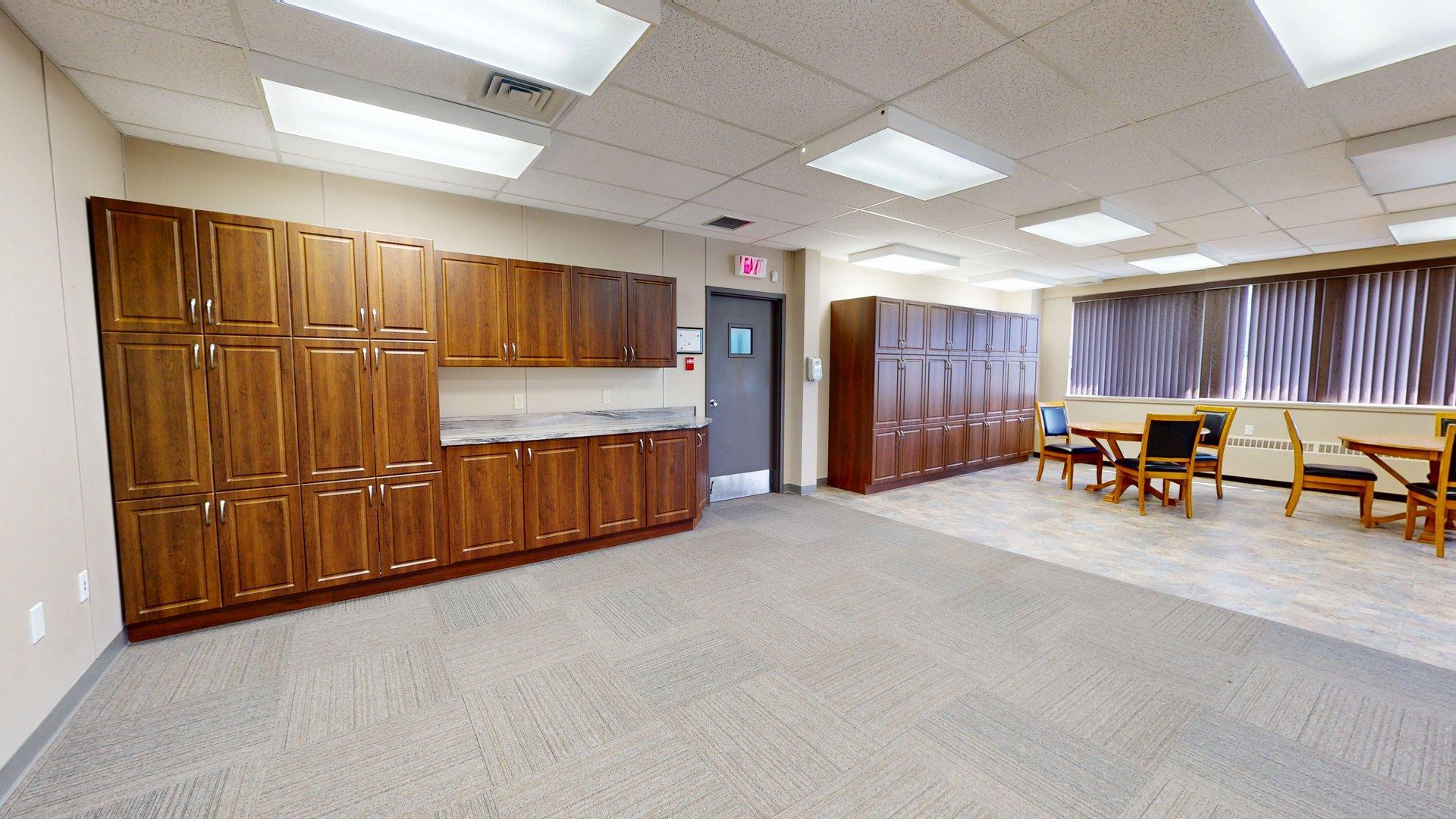 5516 Industrial Rd