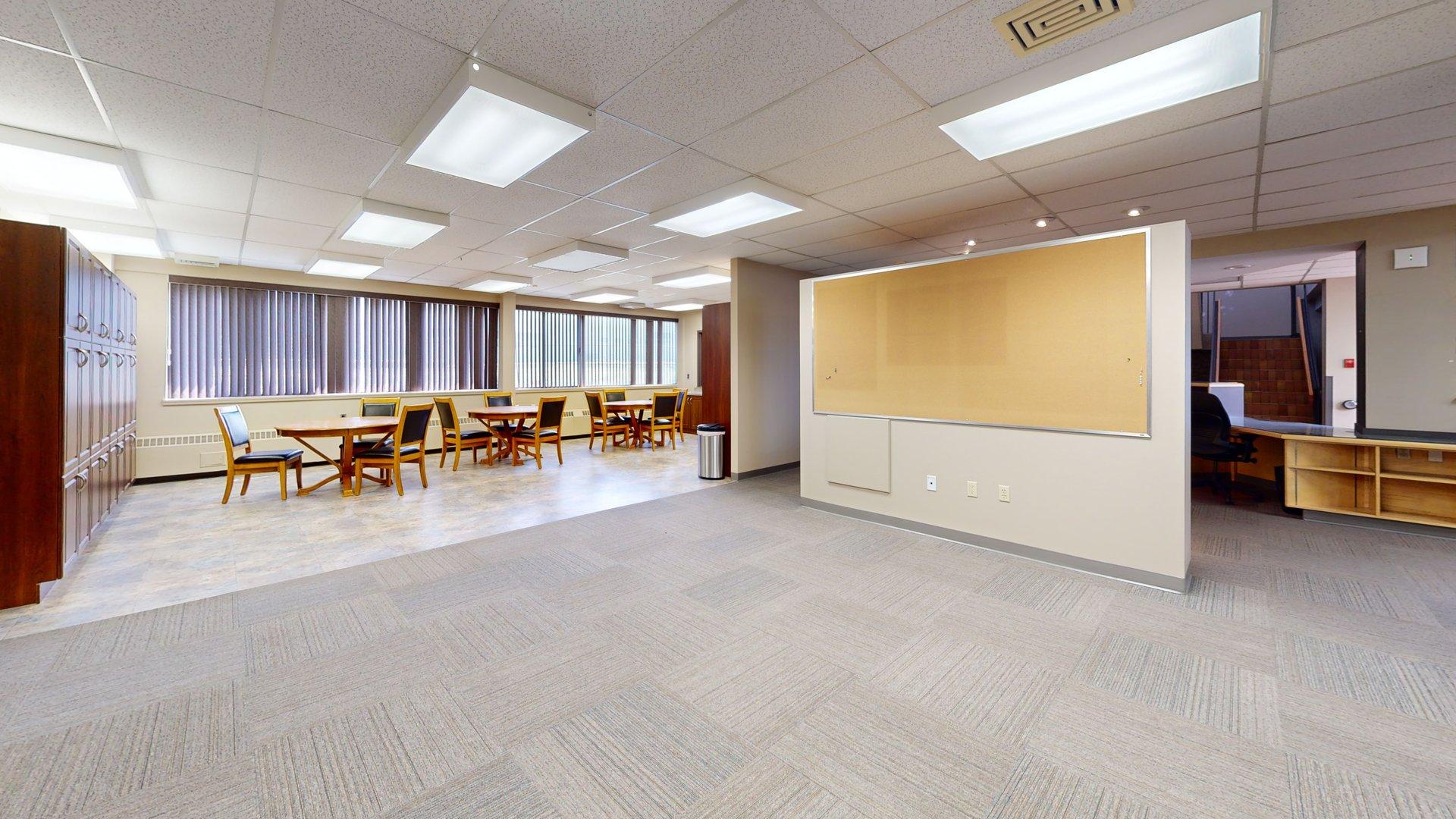 5516 Industrial Rd