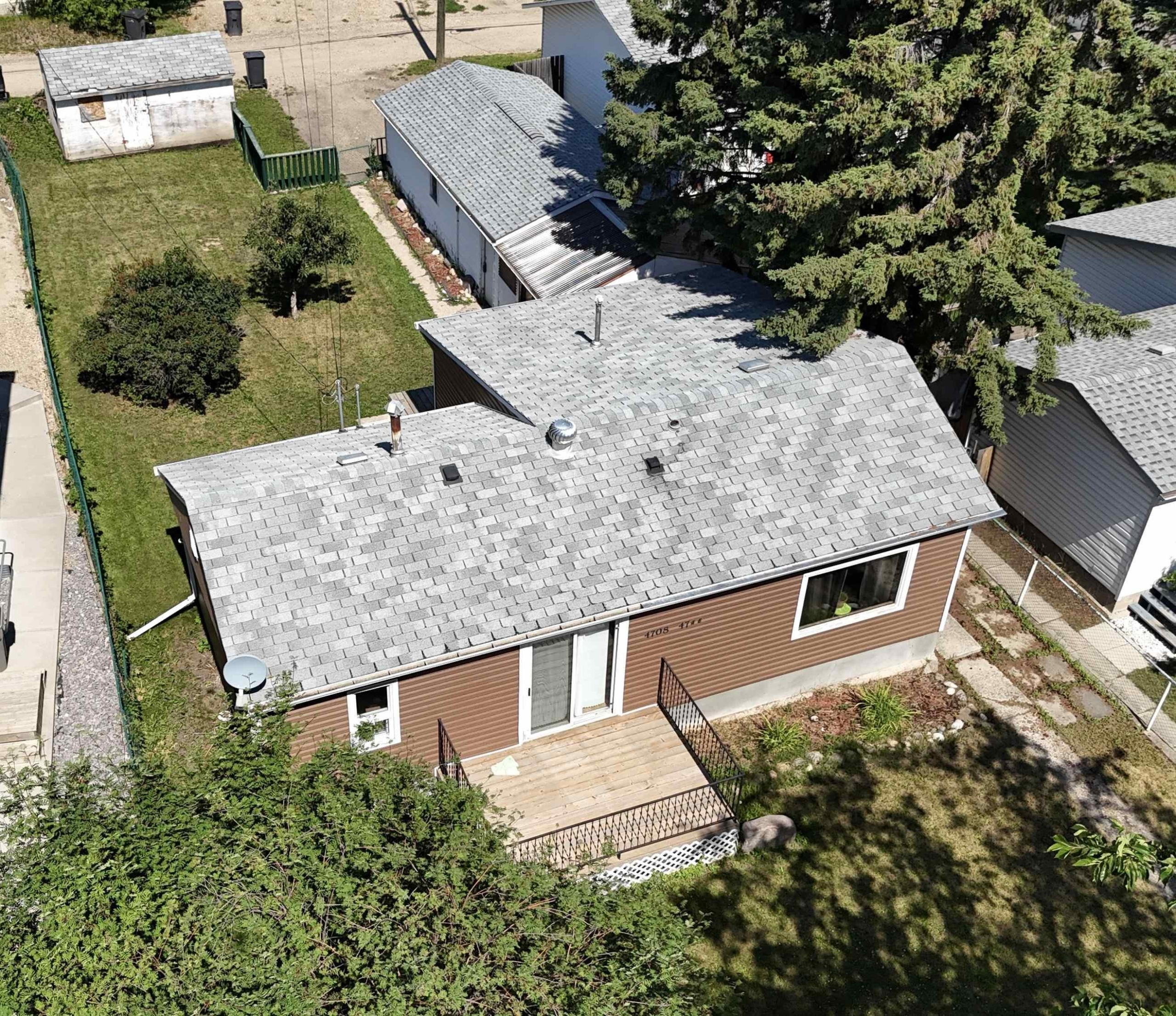 4708 47 Ave