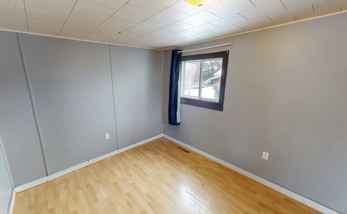 4708 47 Ave