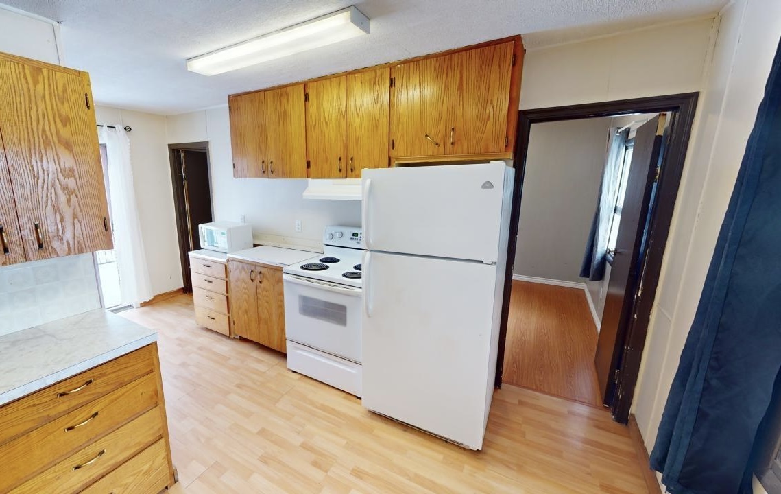 4708 47 Ave