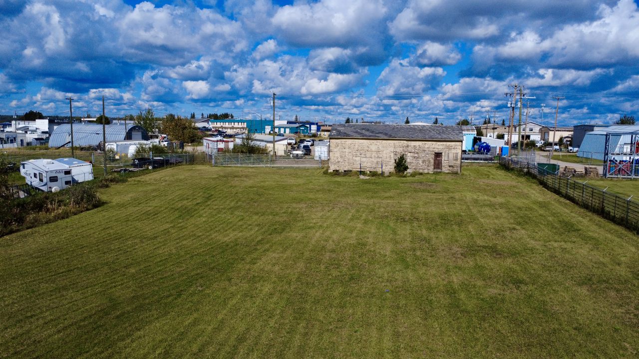 5416 50 Ave