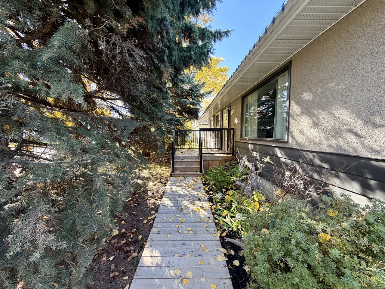 4738 49 ST