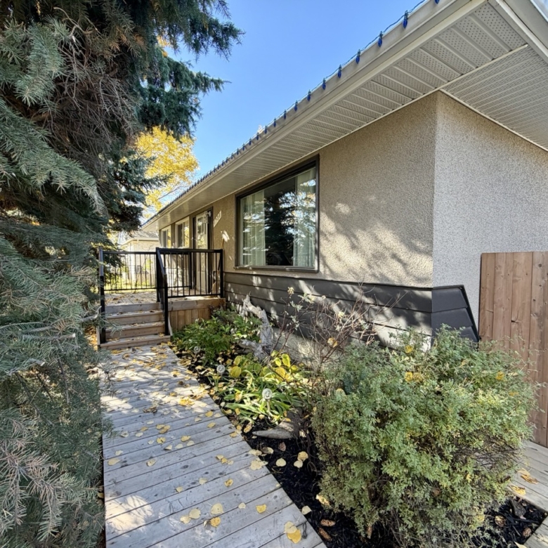 4738 49 ST