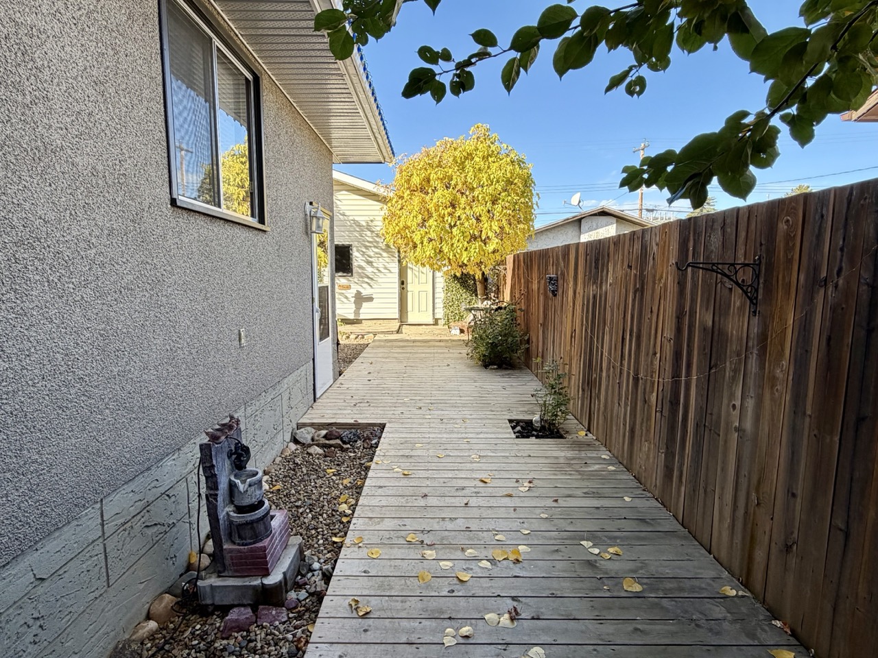 4738 49 ST