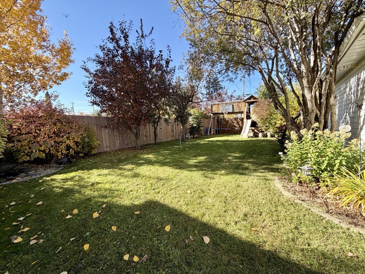 4738 49 ST