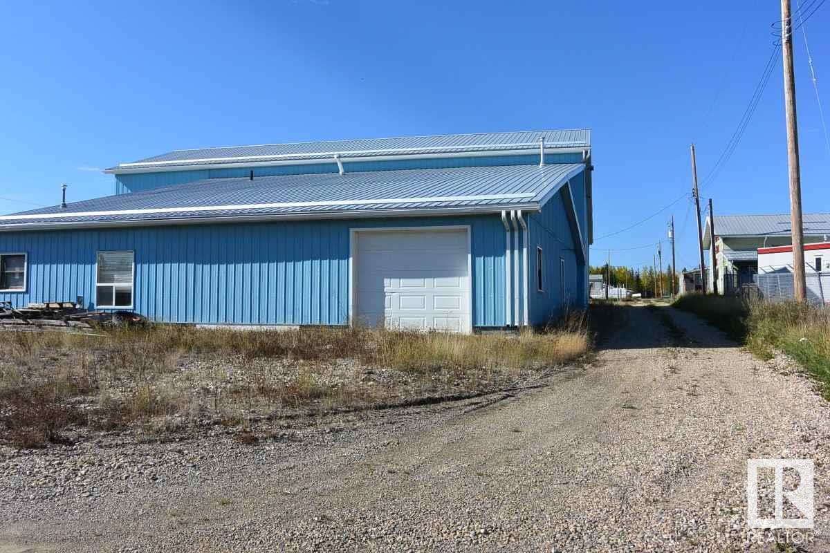 5005 49 A St, Cynthia, Alberta  T0E 0K0 - Photo 3 - E4273497