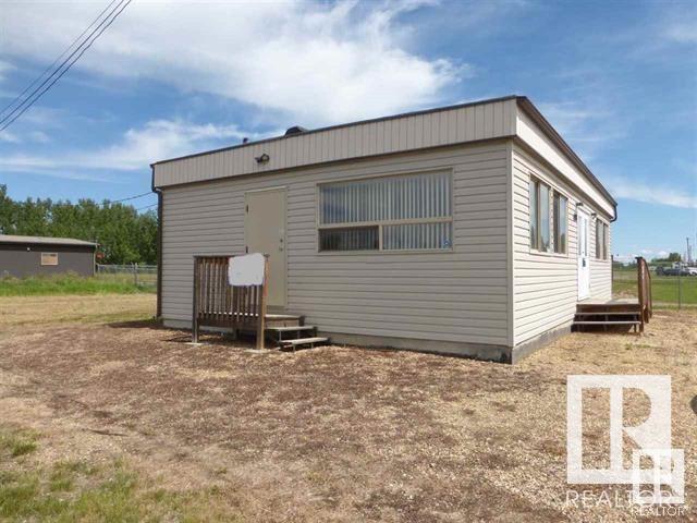 4904 & 4908 50 Ave, Thorsby, Alberta  T0C 2P0 - Photo 2 - E4378592