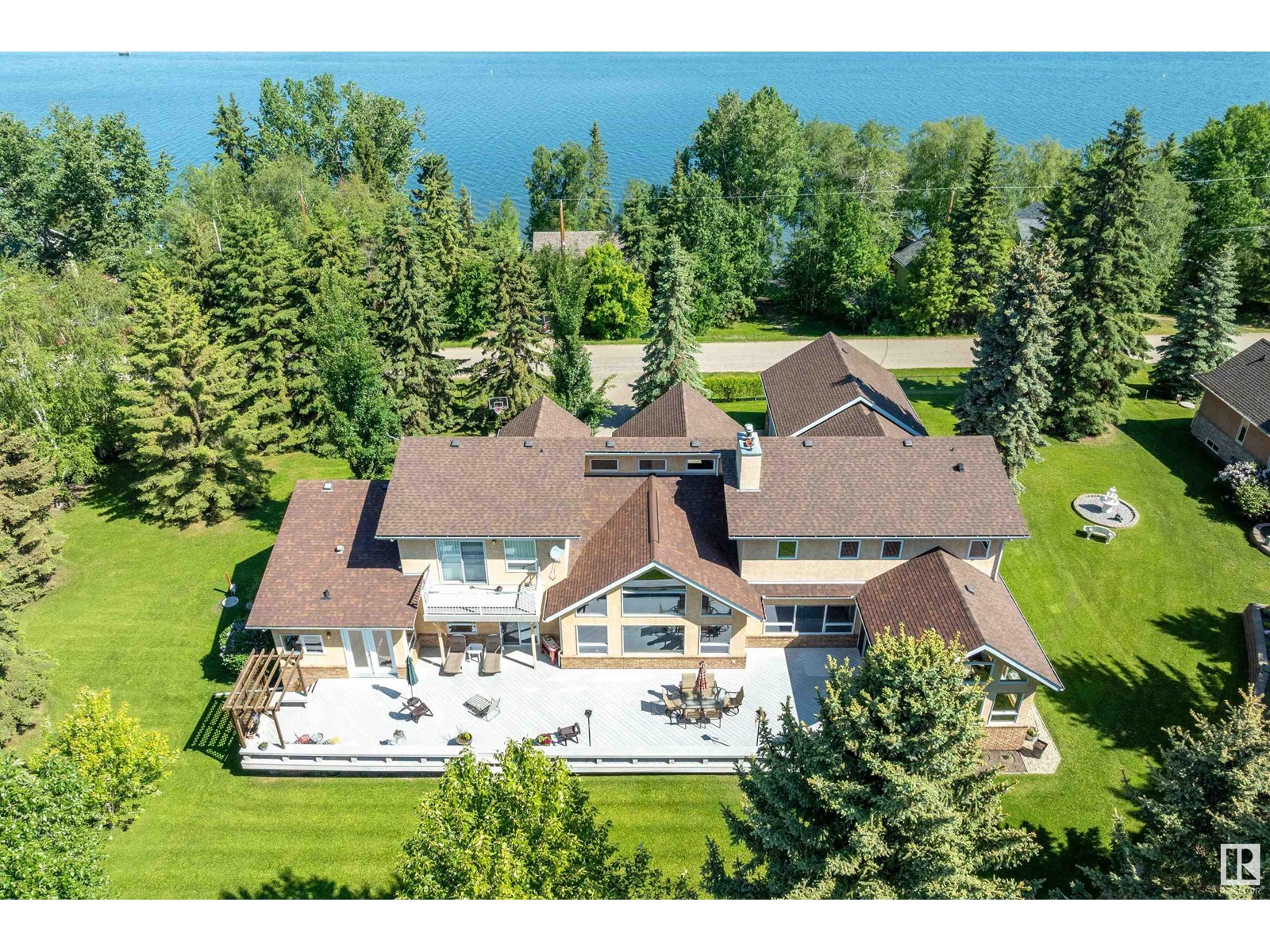 248 Lakeshore Dr, rural wetaskiwin county, Alberta
