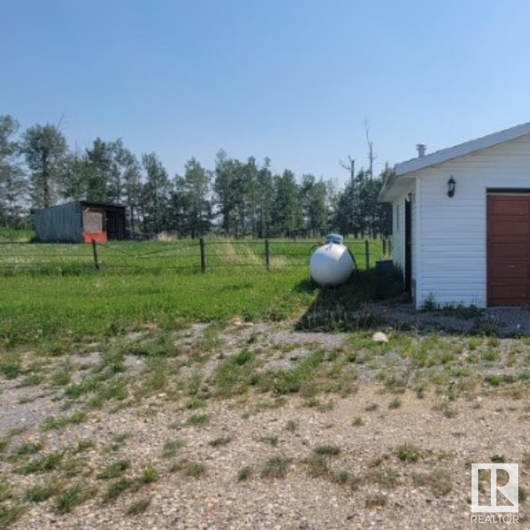 55123 Hwy 765, Rural Lac Ste. Anne County, Alberta  T0E 2K0 - Photo 11 - E4419273