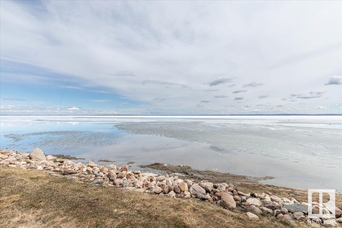 33 Lakeshore Dr, Rural Wetaskiwin County, Alberta  T0C 2V0 - Photo 42 - E4419364