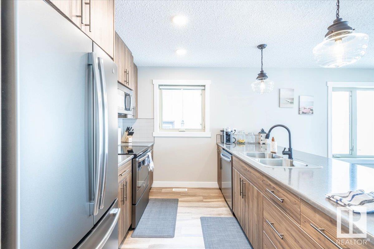 33 Lakeshore Dr, Rural Wetaskiwin County, Alberta  T0C 2V0 - Photo 6 - E4419364