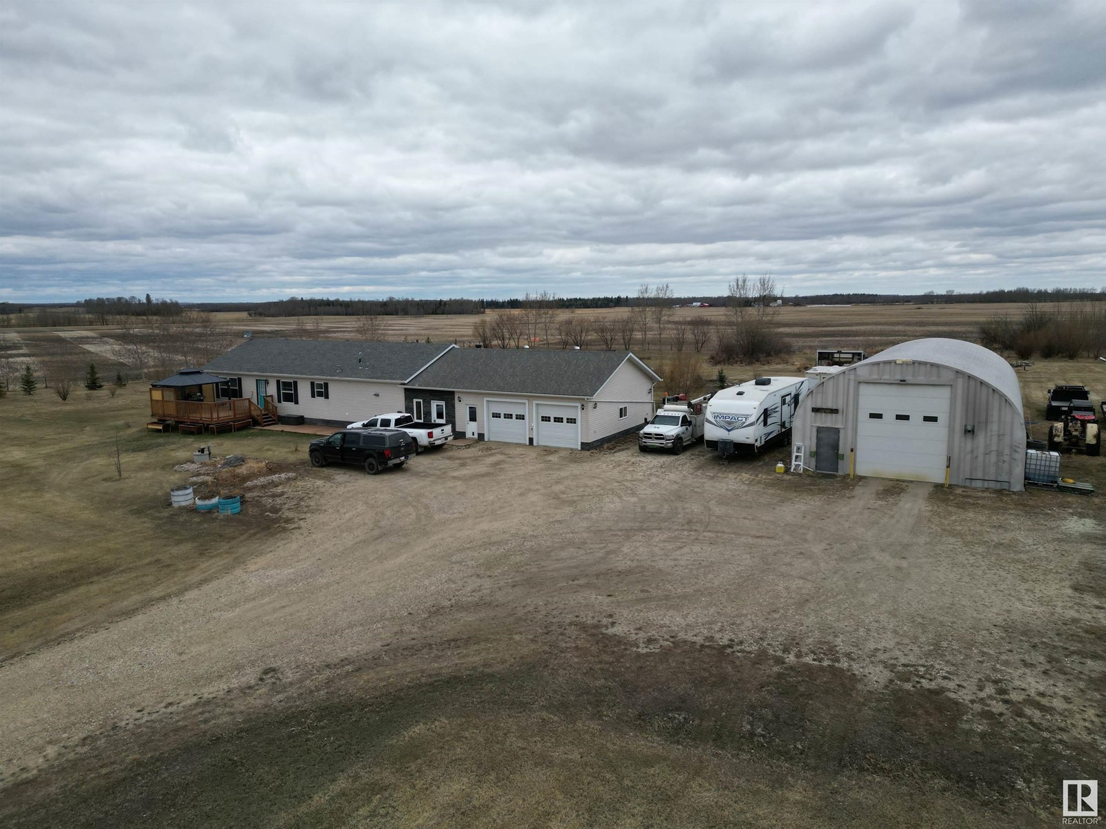 5228 Twp Rd 564, Rural Lac Ste. Anne County, Alberta  T0E 0J0 - Photo 2 - E4420445