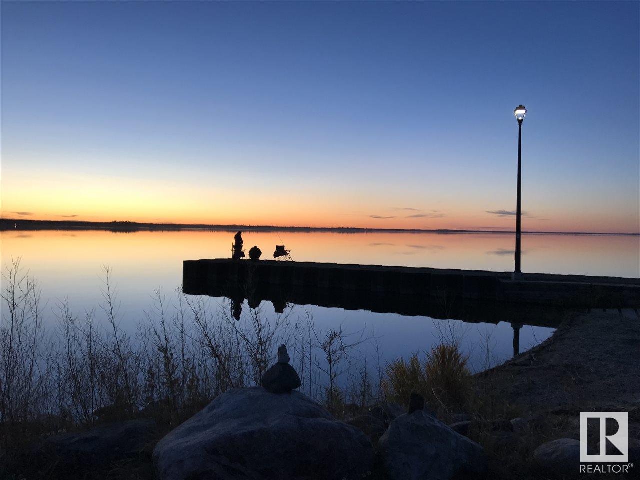 4916 50 AV, rural lac ste. anne county, Alberta