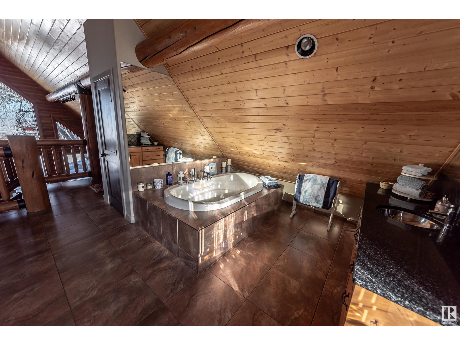 4916 50 Av, Rural Lac Ste. Anne County, Alberta  T0E 0A0 - Photo 33 - E4420914