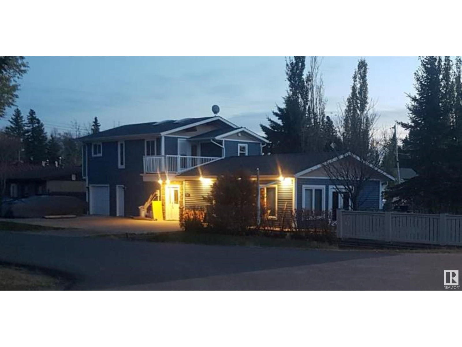 5503 50 Av, Rural Lac Ste. Anne County, Alberta  T0E 0A0 - Photo 2 - E4420963