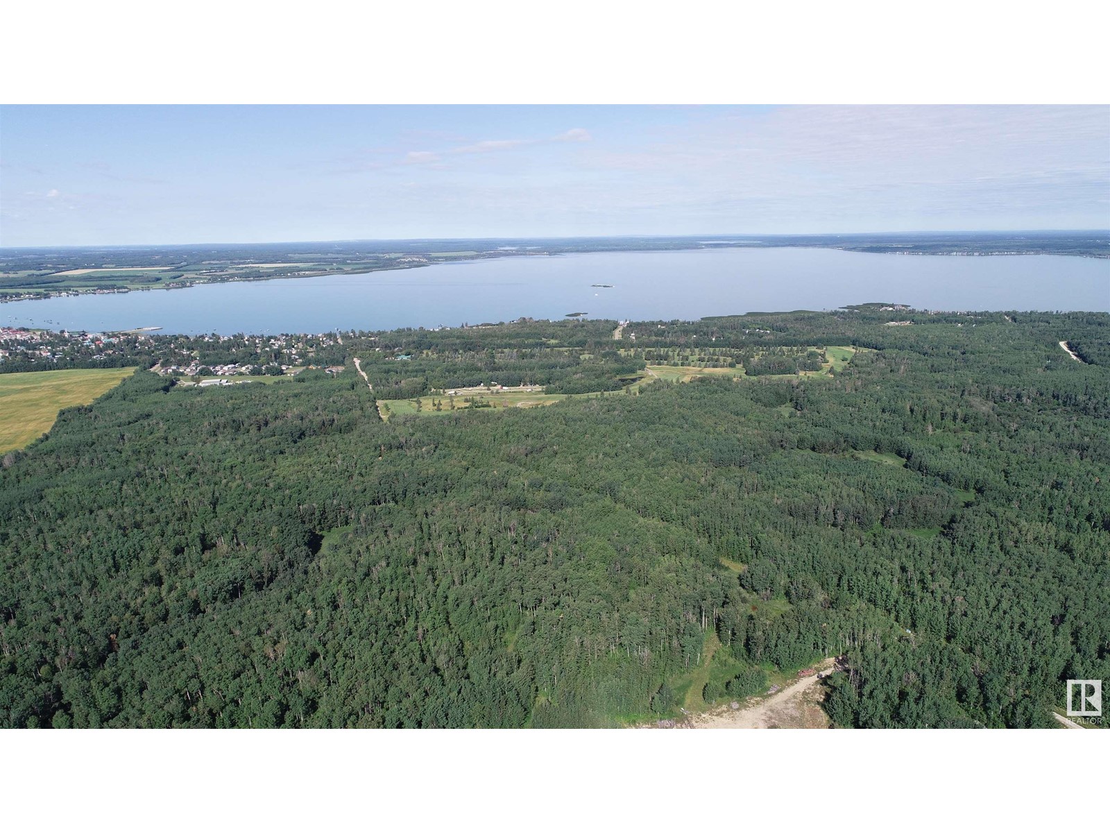 54425 Ste Anne Trail, Rural Lac Ste. Anne County, Alberta  T0E 0A1 - Photo 2 - E4421833