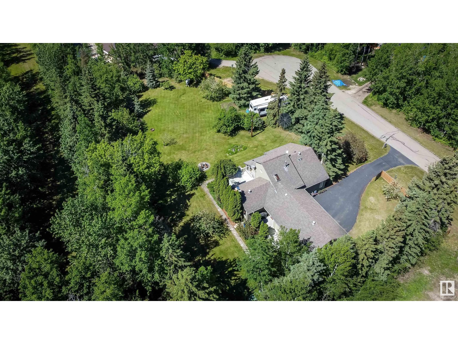5622 & 5623 49 St, Rural Lac Ste. Anne County, Alberta  T0E 0A0 - Photo 13 - E4422496