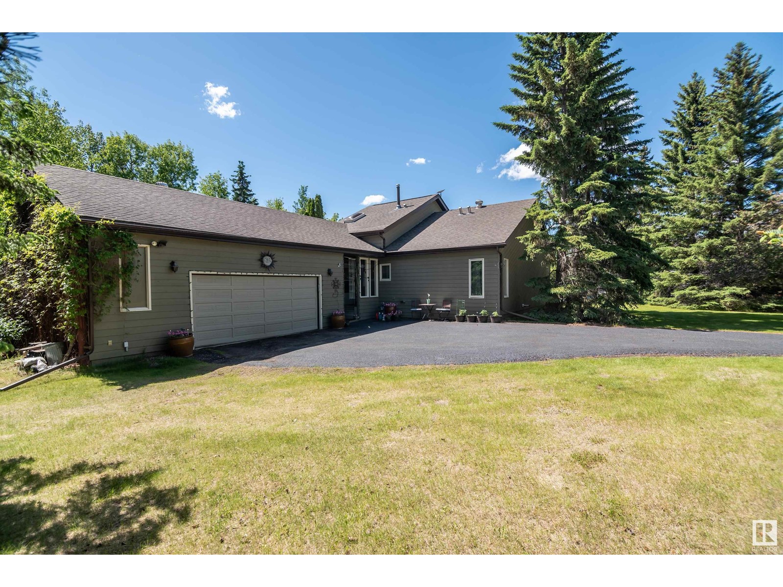 5622 & 5623 49 St, Rural Lac Ste. Anne County, Alberta  T0E 0A0 - Photo 62 - E4422496