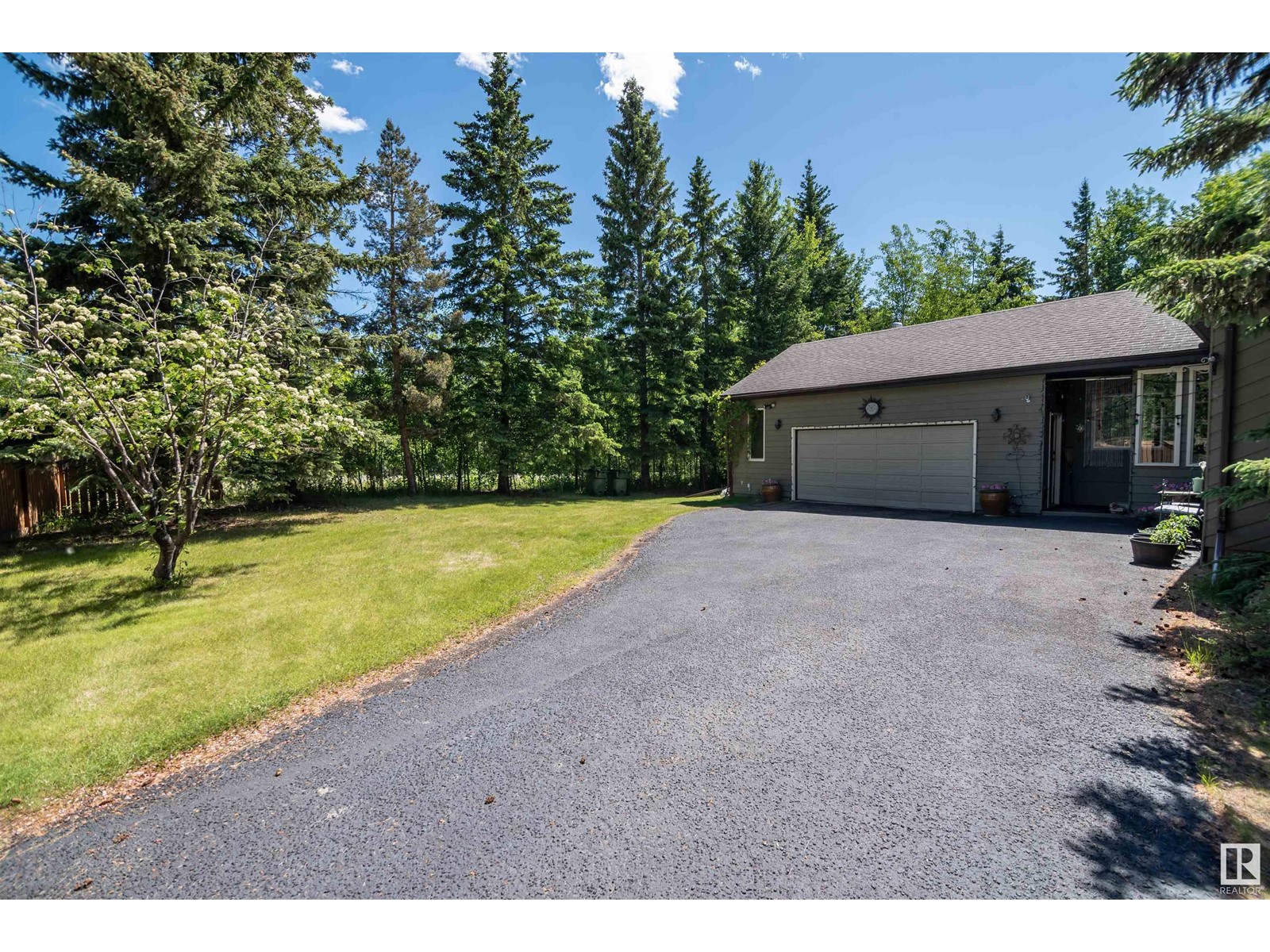5622 & 5623 49 St, Rural Lac Ste. Anne County, Alberta  T0E 0A0 - Photo 63 - E4422496