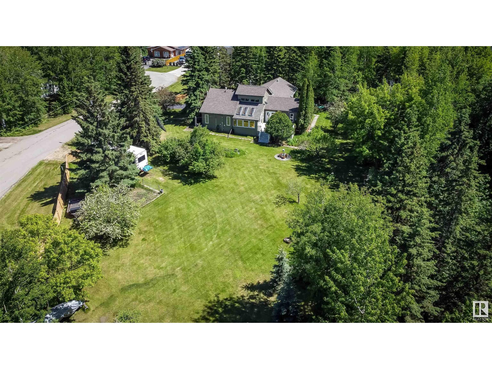 5622 & 5623 49 St, Rural Lac Ste. Anne County, Alberta  T0E 0A0 - Photo 9 - E4422496