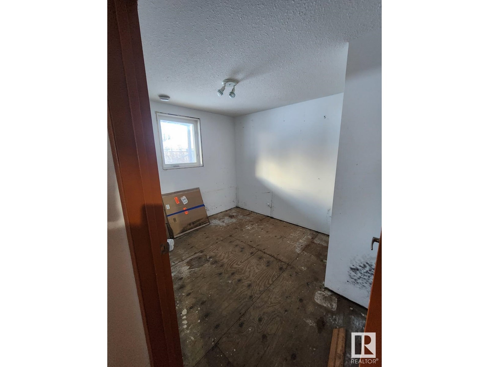 9914 101 Av, Rural Lac Ste. Anne County, Alberta  T0E 0L0 - Photo 5 - E4422697