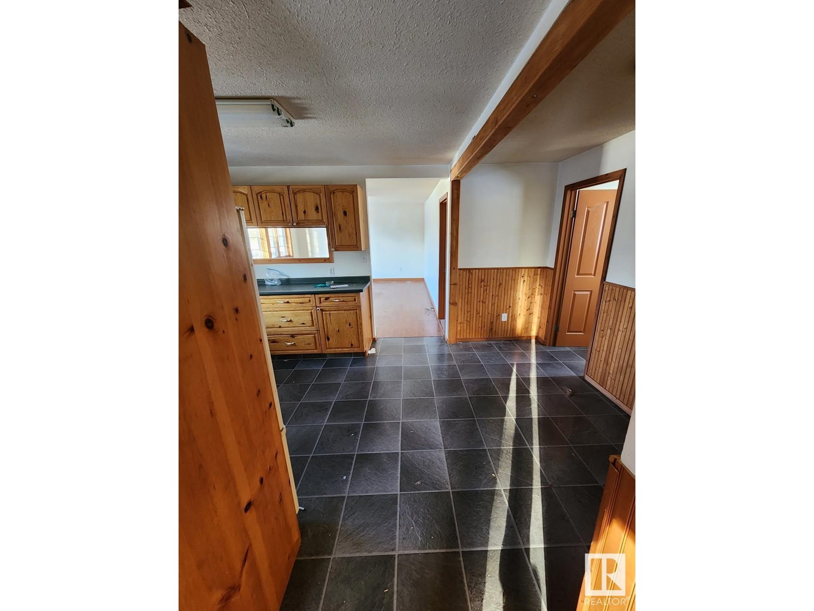 9914 101 Av, Rural Lac Ste. Anne County, Alberta  T0E 0L0 - Photo 6 - E4422697