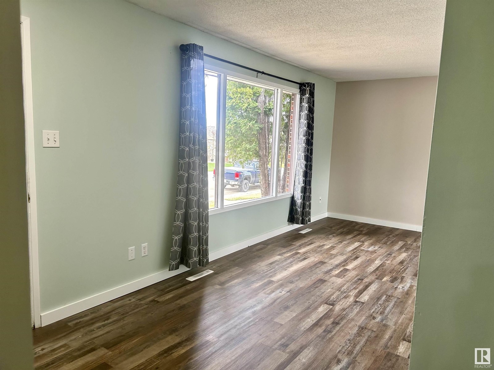 4517 44 Avenue, Drayton Valley, Alberta  T7A 1G7 - Photo 5 - E4422701