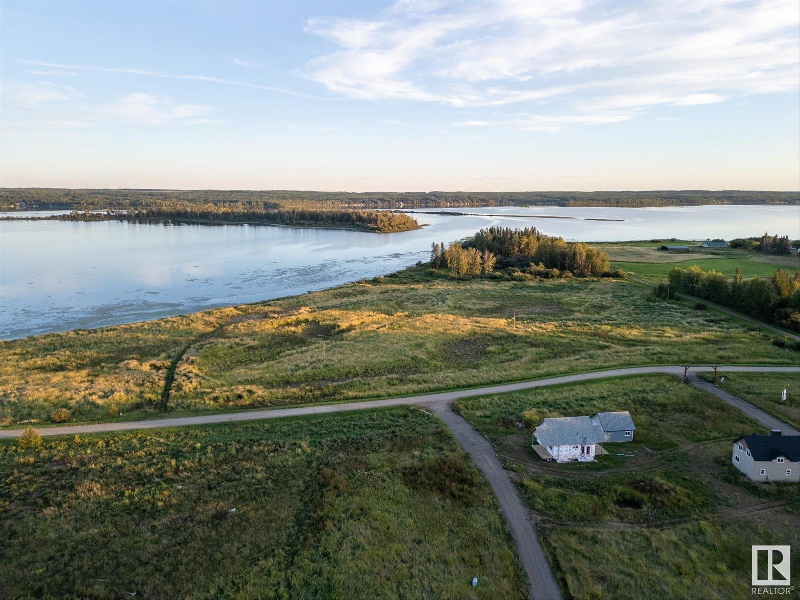 49 5323 Township Rd, Rural Lac Ste. Anne County, Alberta  T0E 1H0 - Photo 2 - E4423554
