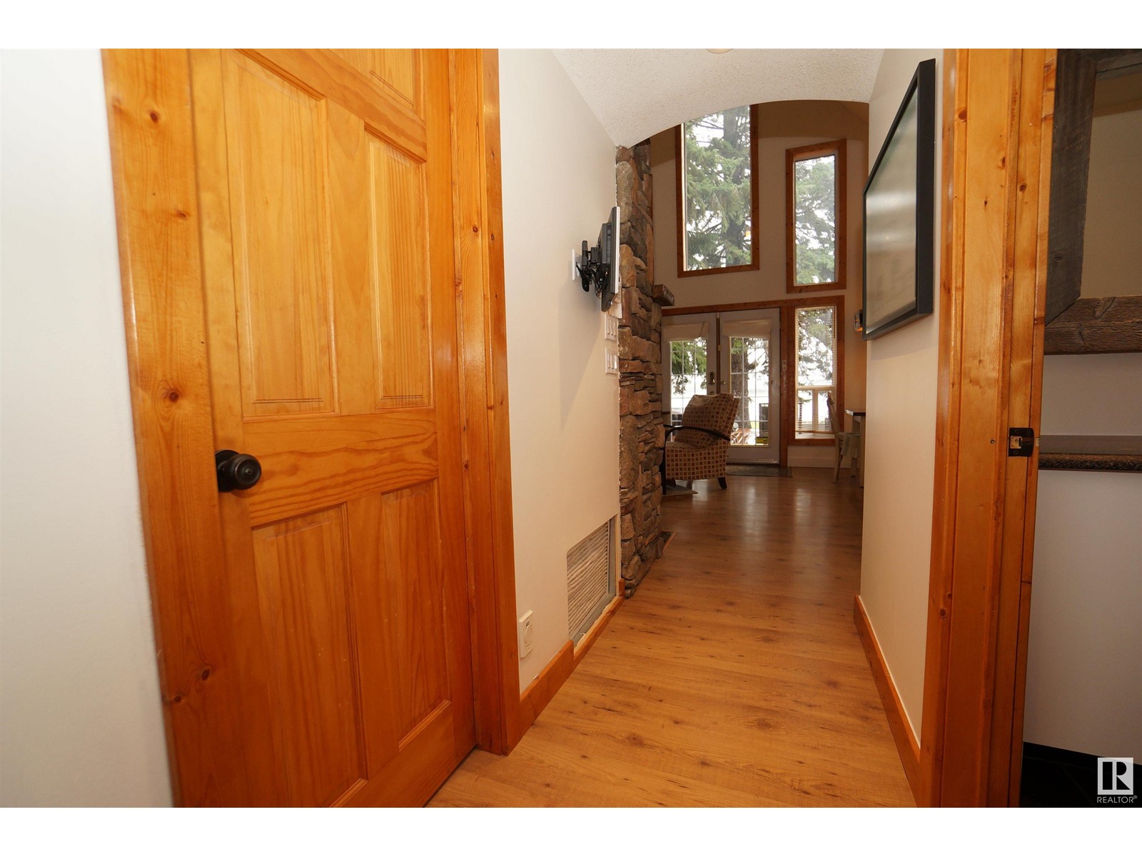 214 Oscar Wikstrom Dr, Rural Lac Ste. Anne County, Alberta  T0E 0L0 - Photo 14 - E4423744