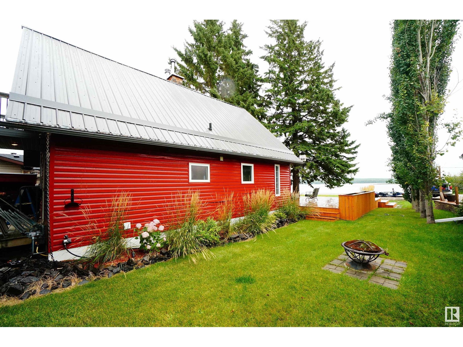 214 Oscar Wikstrom Dr, Rural Lac Ste. Anne County, Alberta  T0E 0L0 - Photo 42 - E4423744