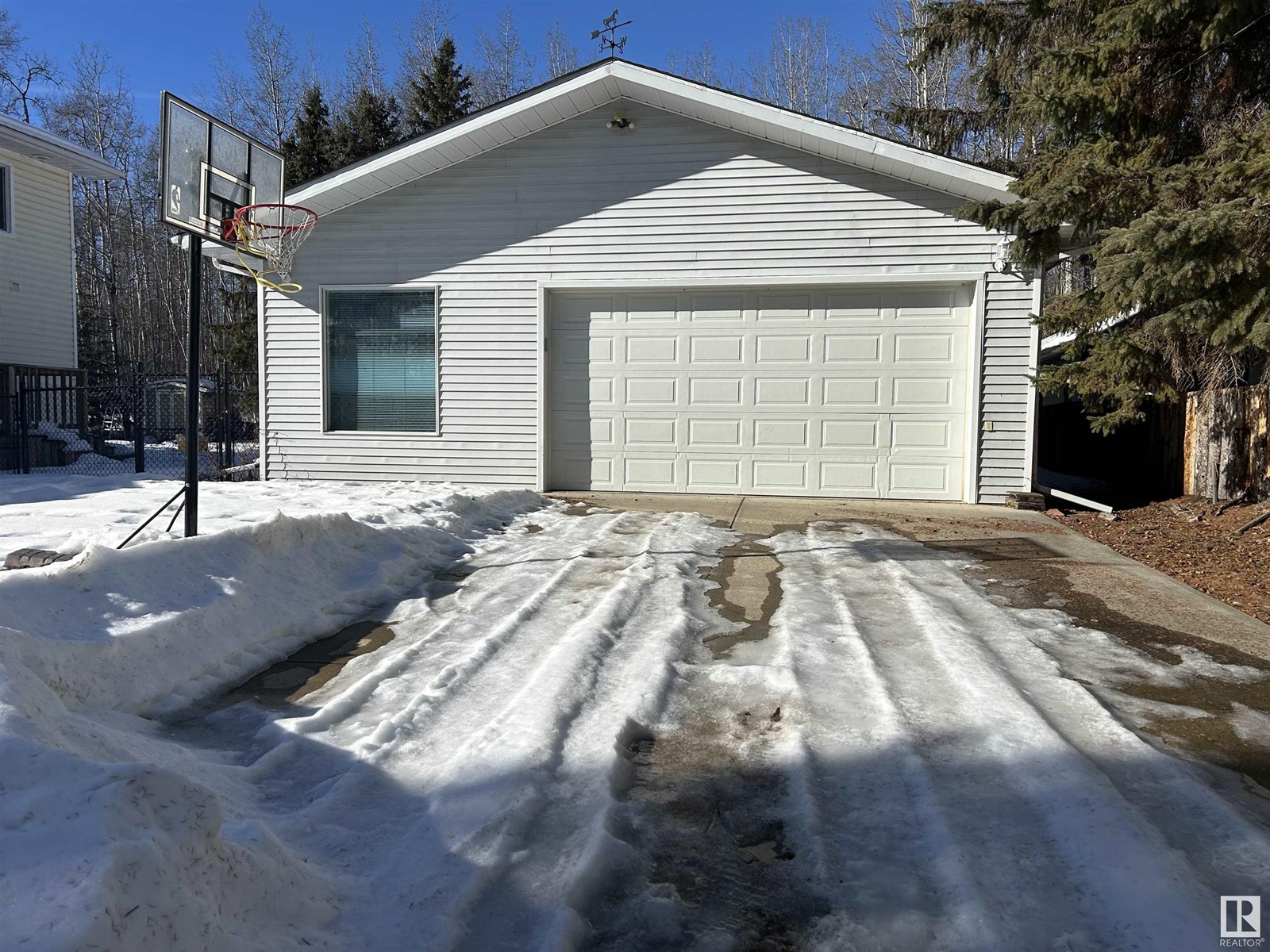 1330 Mission Beach, Rural Leduc County, Alberta  T0C 2P0 - Photo 2 - E4423787