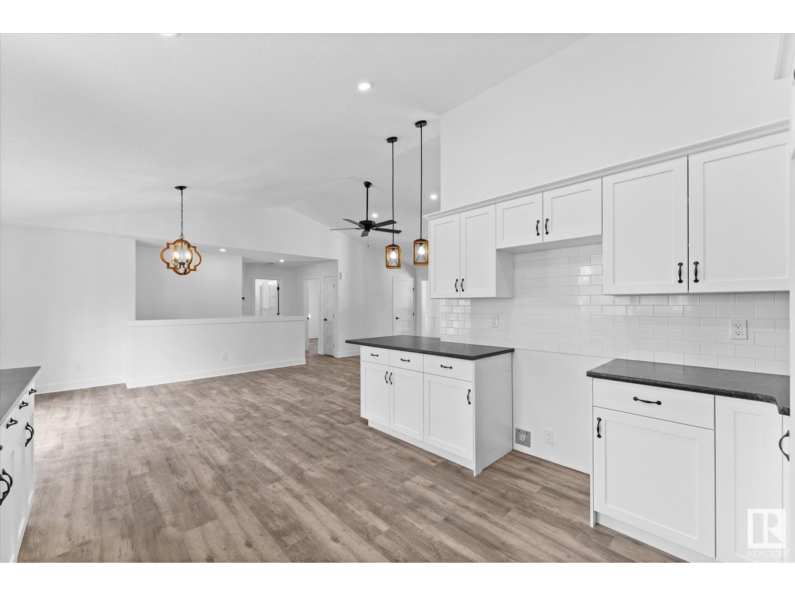 311 55504 Rr 13, Rural Lac Ste. Anne County, Alberta  T0E 1V0 - Photo 15 - E4423851