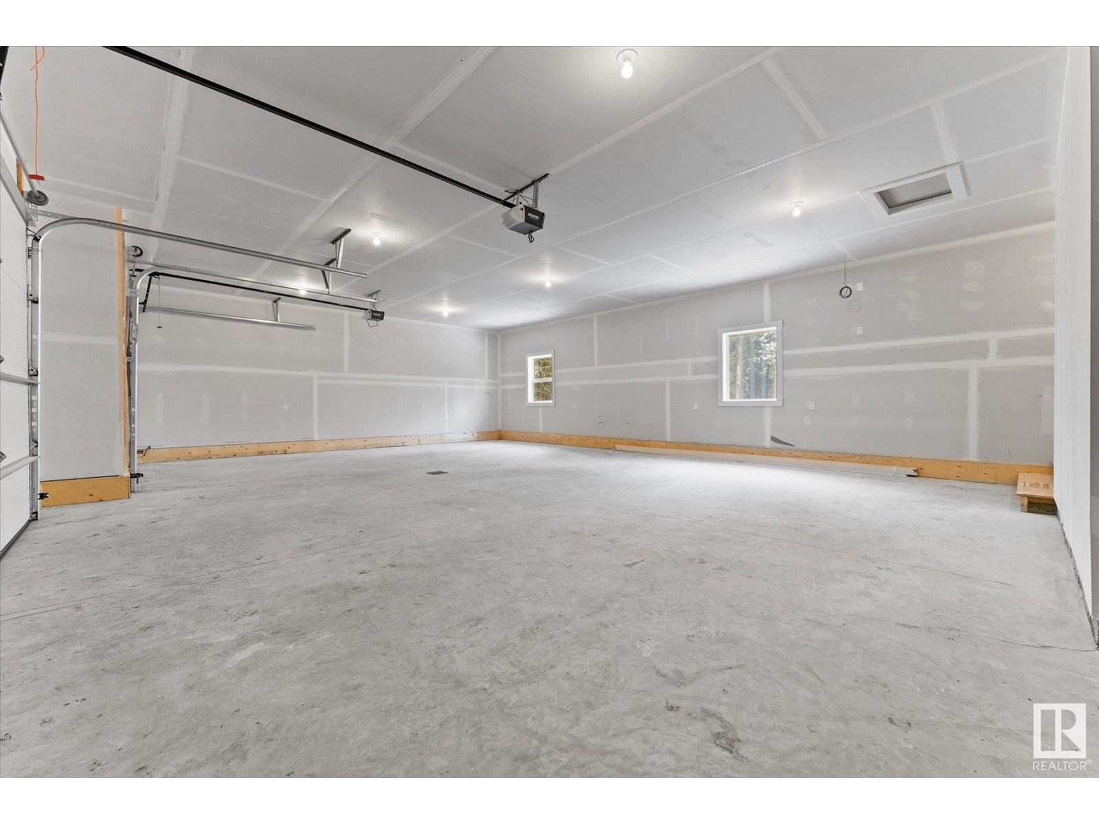 311 55504 Rr 13, Rural Lac Ste. Anne County, Alberta  T0E 1V0 - Photo 39 - E4423851