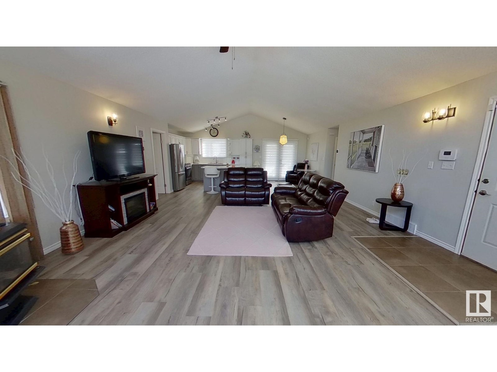 17 Viola Dr, Rural Wetaskiwin County, Alberta  T0C 2V0 - Photo 4 - E4423891