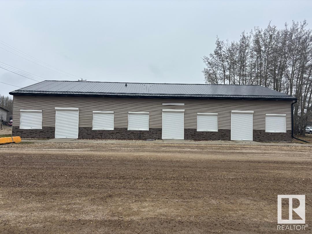 5004 51 Street, Warburg, Alberta  T0C 2T0 - Photo 1 - E4423980