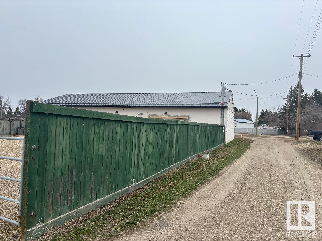 5004 51 Street, Warburg, Alberta  T0C 2T0 - Photo 38 - E4423980